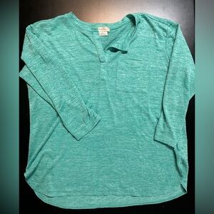 ⭐️2/$15 Van Heusen 3/4 Sleeve